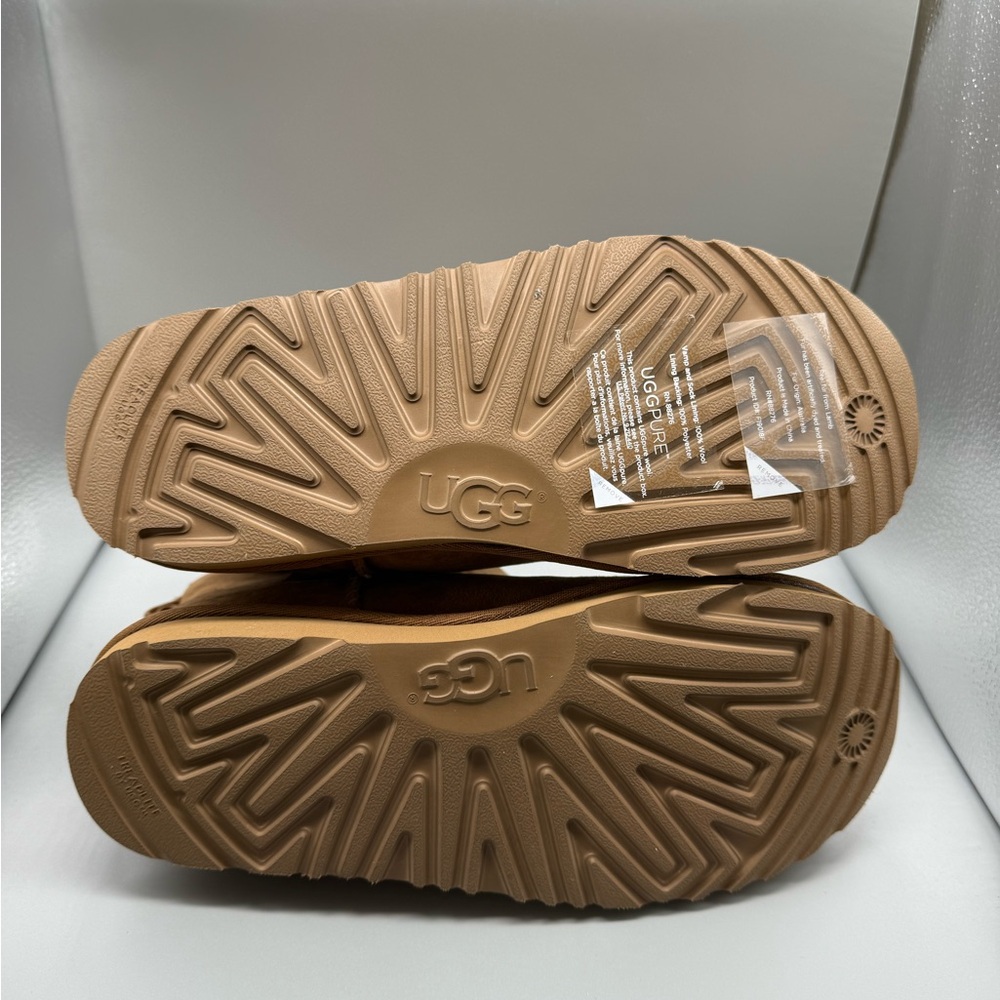 UGG Classic II Kids CHESTNUT Mini Double Zip Suede Winter Boots /Size 6 /NIB - Picture 8 of 9